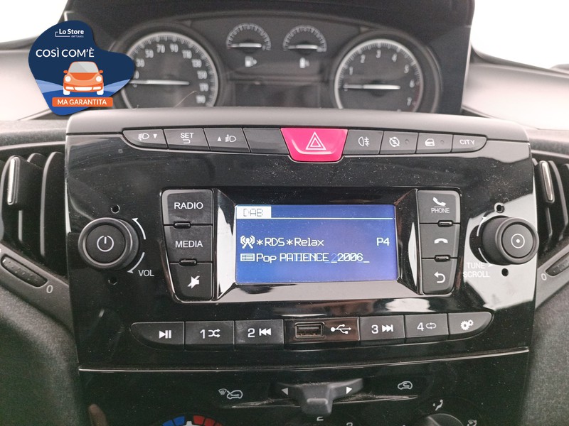 14 - Lancia Ypsilon 1.0 firefly hybrid silver s&s 70cv 5p.ti