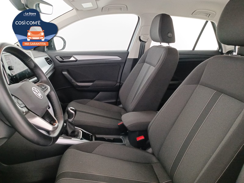 15 - Volkswagen T-Roc 2.0 tdi life 115cv
