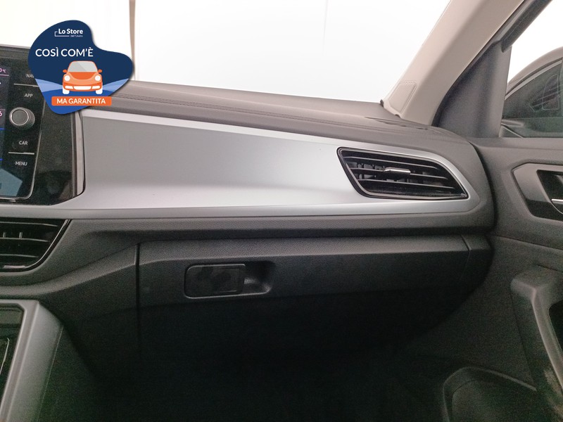17 - Volkswagen T-Roc 2.0 tdi life 115cv