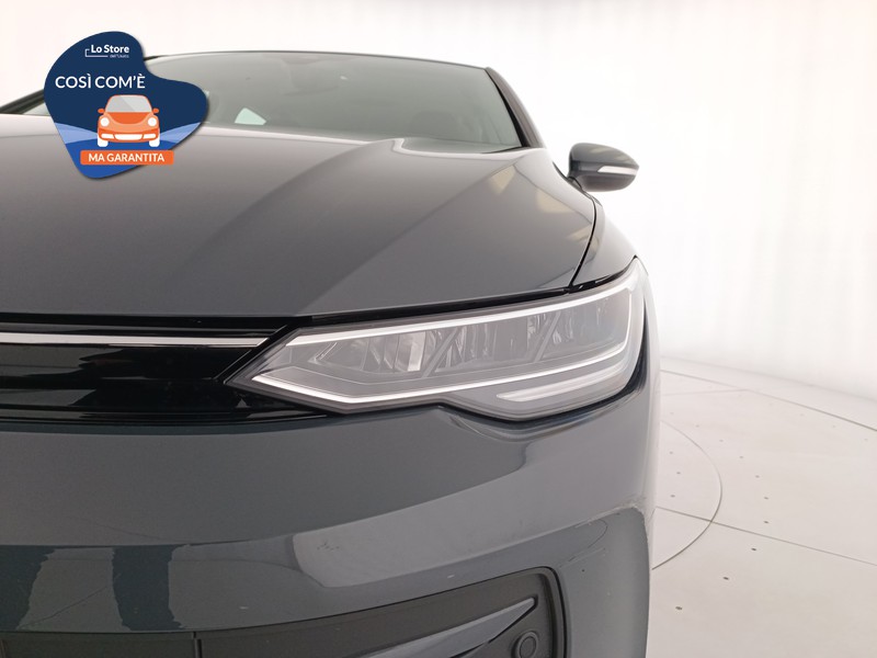 7 - Volkswagen Golf 2.0 tdi life 115cv