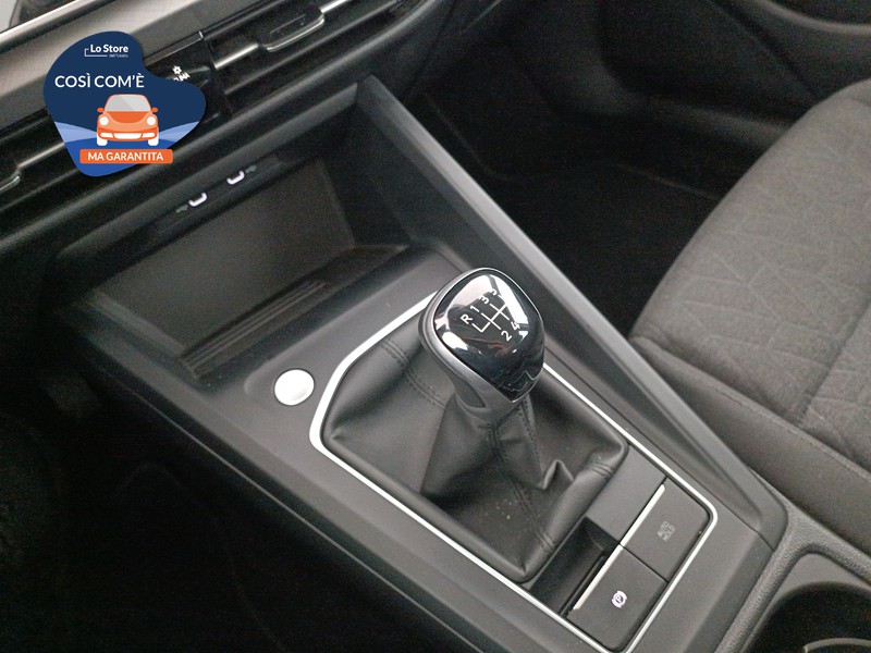 16 - Volkswagen Golf 2.0 tdi life 115cv