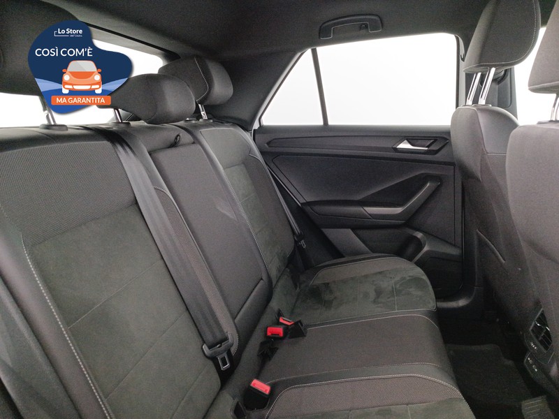 9 - Volkswagen T-Roc 1.0 tsi style 110cv