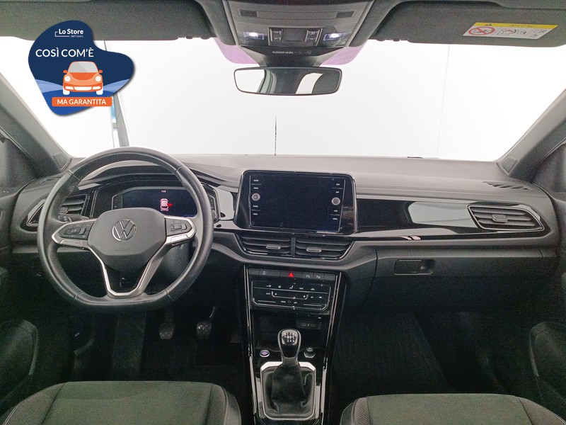 11 - Volkswagen T-Roc 1.0 tsi style 110cv