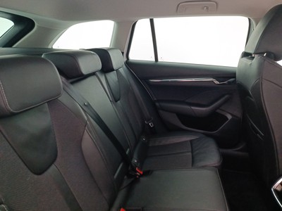 9 - Skoda Octavia eschini auto