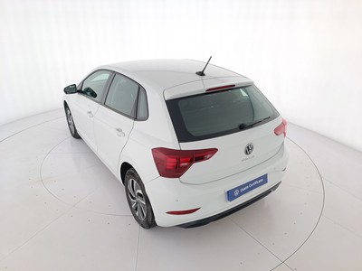 6 - Volkswagen Polo eschini auto