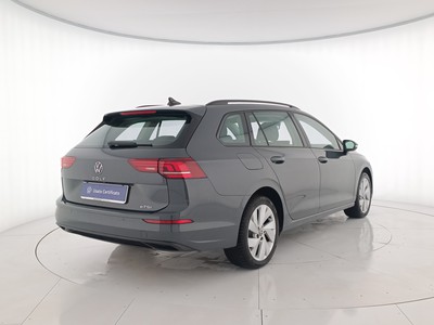 4 - Volkswagen Golf eschini auto