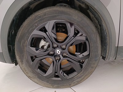 8 - Renault Captur eschini auto