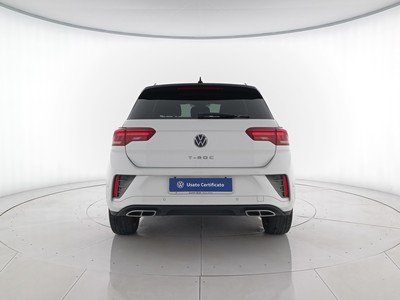 5 - Volkswagen T-Roc eschini auto