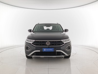 2 - Volkswagen T-Roc eschini auto