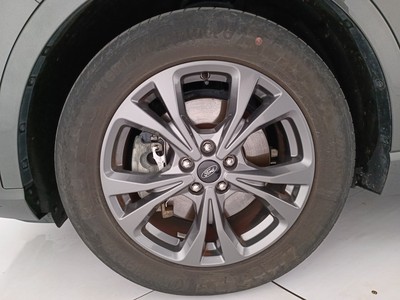 8 - Ford Kuga eschini auto