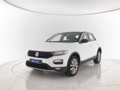 1 - Volkswagen T-Roc eschini auto