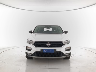 2 - Volkswagen T-Roc eschini auto