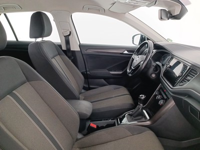 10 - Volkswagen T-Roc eschini auto