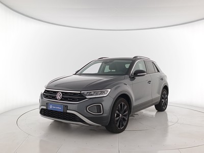 1 - Volkswagen T-Roc eschini auto