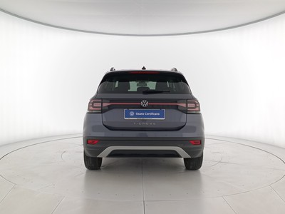 5 - Volkswagen T-Cross eschini auto