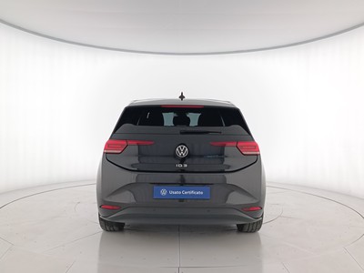 5 - Volkswagen ID.3 eschini auto
