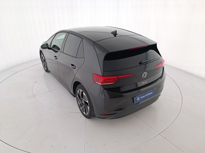 6 - Volkswagen ID.3 eschini auto