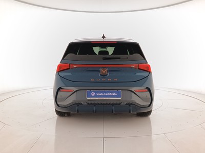 5 - Cupra Born eschini auto