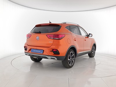 4 - Mg ZS eschini auto