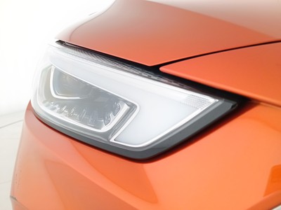 7 - Mg ZS eschini auto