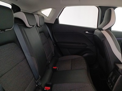 9 - Renault Captur eschini auto