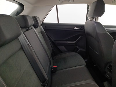 9 - Volkswagen T-Roc eschini auto