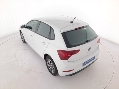 6 - Volkswagen Polo eschini auto