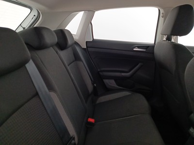 9 - Volkswagen Polo eschini auto