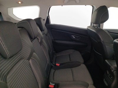 10 - Renault Grand Scénic eschini auto