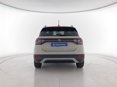 5 - Volkswagen T-Cross eschini auto
