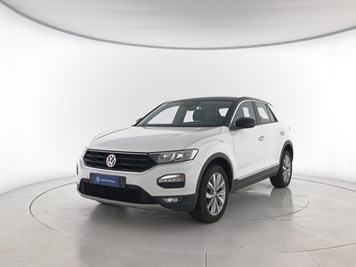 1 - Volkswagen T-Roc eschini auto