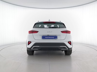 5 - Kia Xceed eschini auto