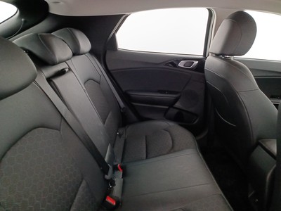 9 - Kia Xceed eschini auto