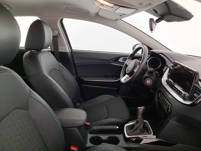 10 - Kia Xceed eschini auto