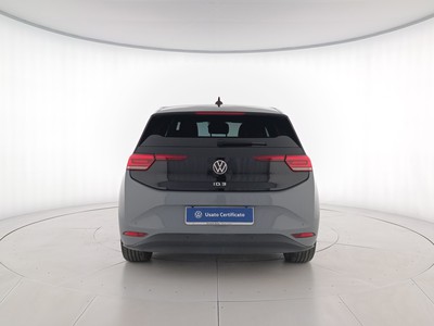 5 - Volkswagen ID.3 eschini auto