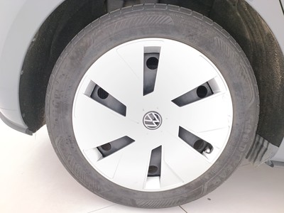 8 - Volkswagen ID.3 eschini auto