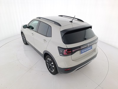 6 - Volkswagen T-Cross eschini auto