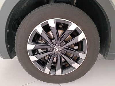 8 - Volkswagen T-Cross eschini auto
