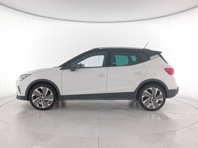 3 - Seat Arona eschini auto