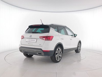 4 - Seat Arona eschini auto