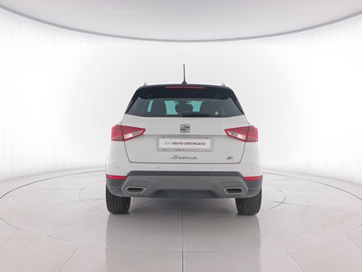 5 - Seat Arona eschini auto