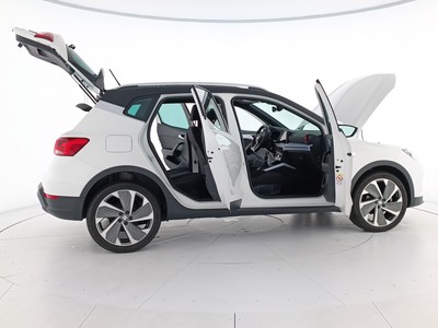 9 - Seat Arona eschini auto