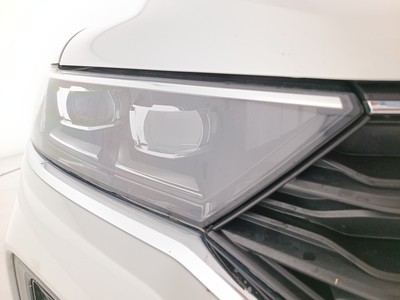 7 - Volkswagen T-Roc eschini auto