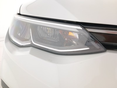 7 - Volkswagen Golf eschini auto