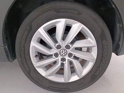 8 - Volkswagen T-Cross eschini auto