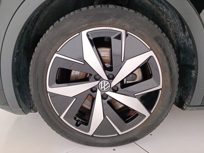 8 - Volkswagen ID.5 eschini auto