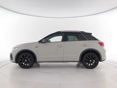 3 - Volkswagen T-Roc eschini auto