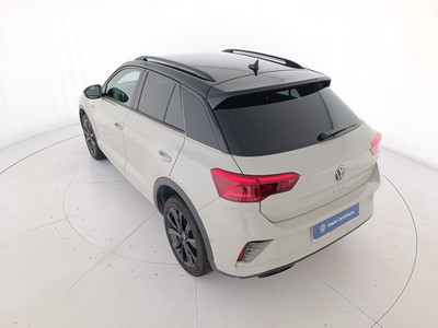 6 - Volkswagen T-Roc eschini auto