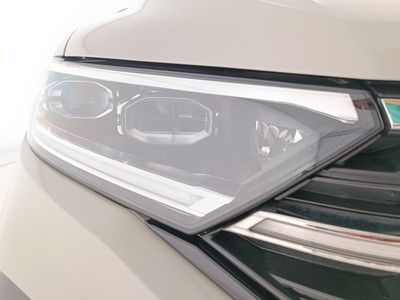 7 - Volkswagen T-Roc eschini auto