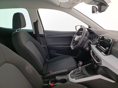 10 - Seat Arona eschini auto